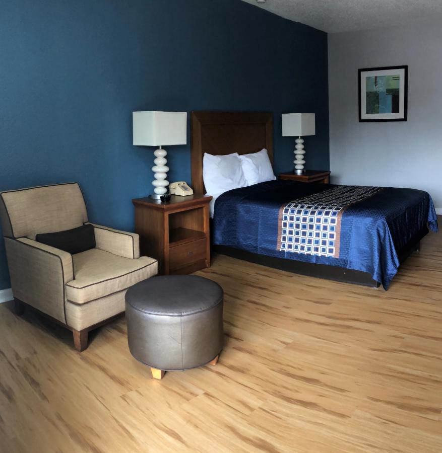 Relax Inn Саванна Экстерьер фото